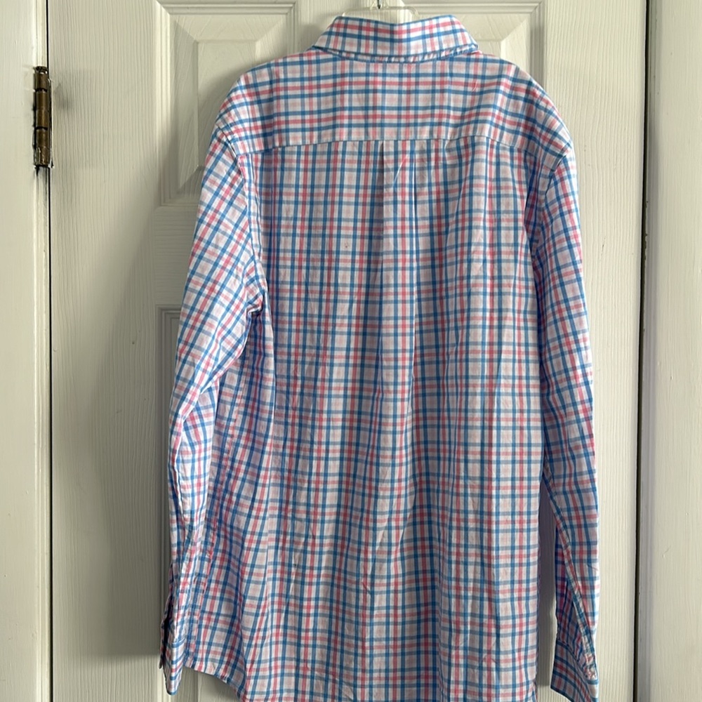 VINEYARD VINES BOYS STRIPPED BUTTON DOWN SIZE M (12-14) - Picture 3 of 6